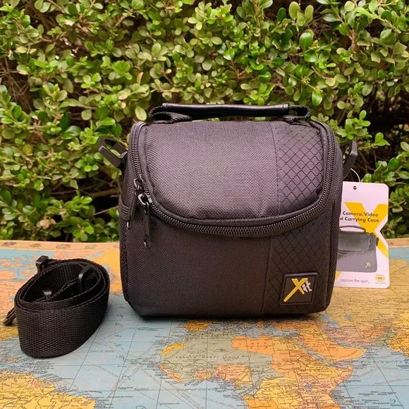 Photo digital / video camera padded crossover bag